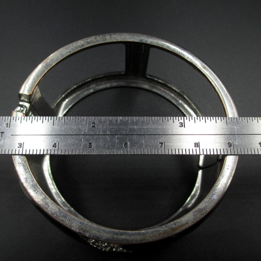 Vintage Silver & Black Crystal Rustic Bracelet - Picture 7 of 8